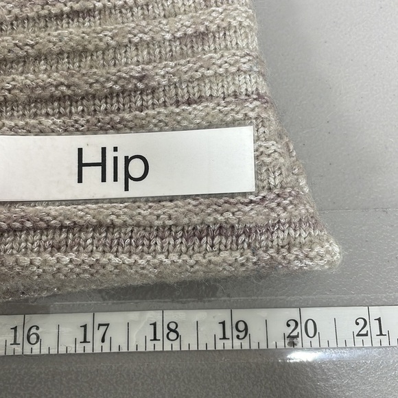 Hinge Sweater Turtleneck Drop Shoulder Ribbed Knit Wool Tan Size X Small XS - Picture 15 of 15